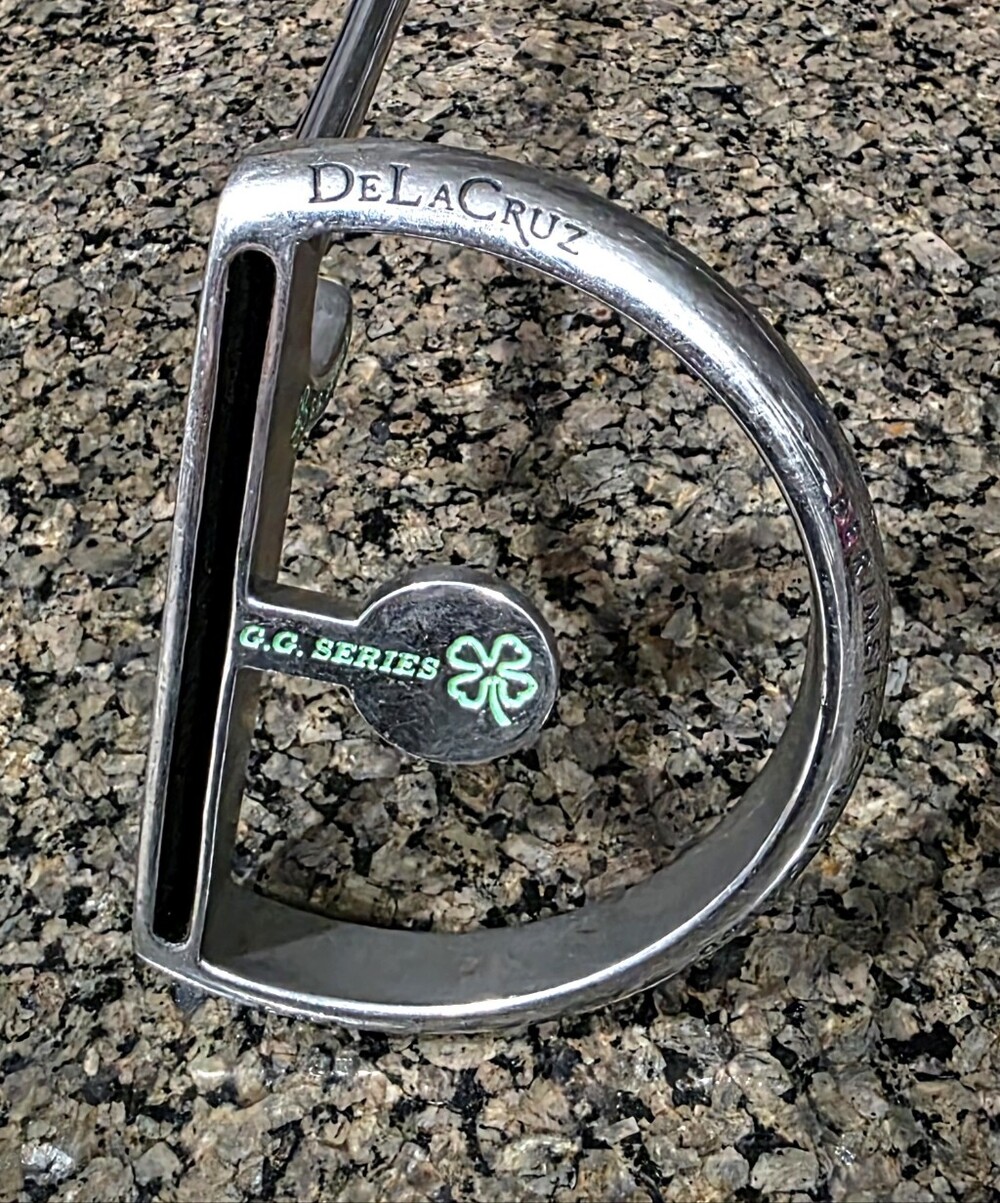 DeLaCruz FB4-GG Series Putter vintage rare "D" shaped right Handed 34 inches